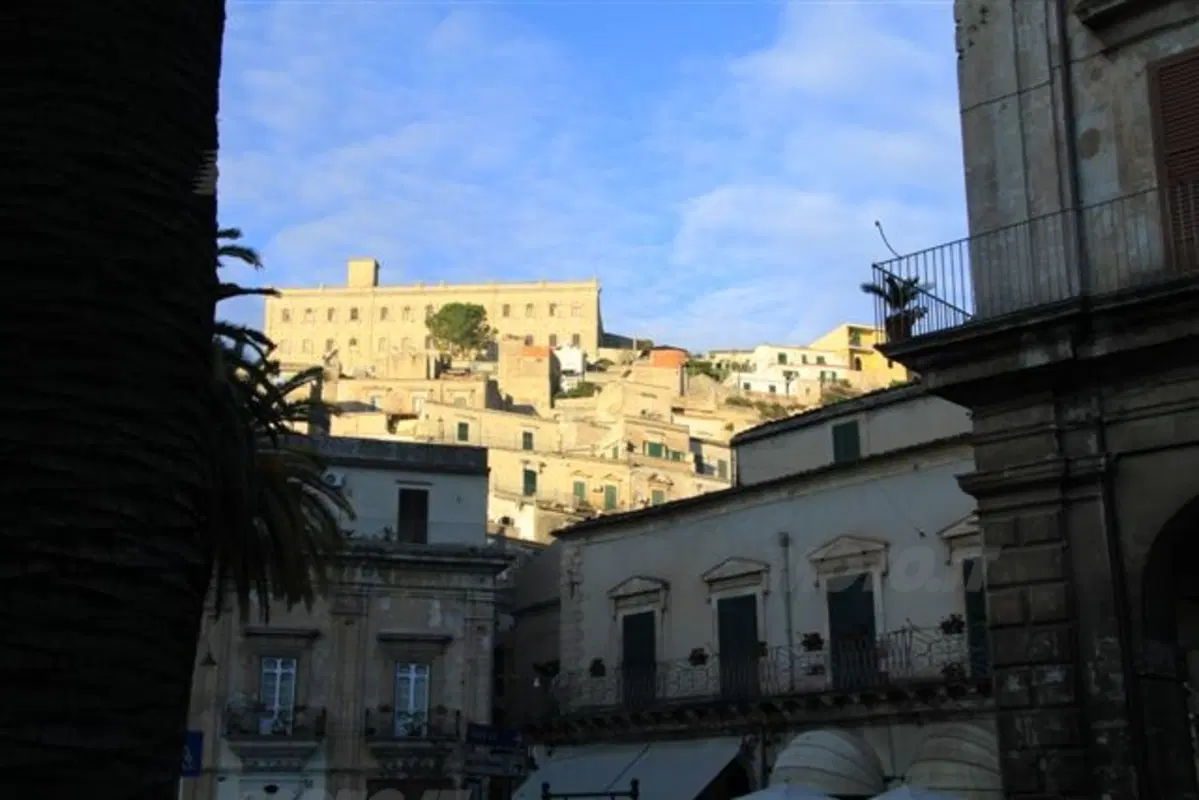 Viaggi. Da Palermo a Messina lungo le coste sud occidentale e sud orientale (24)