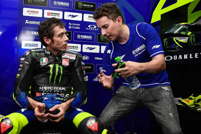 Valentino Rossi e Jorge Lorenzo