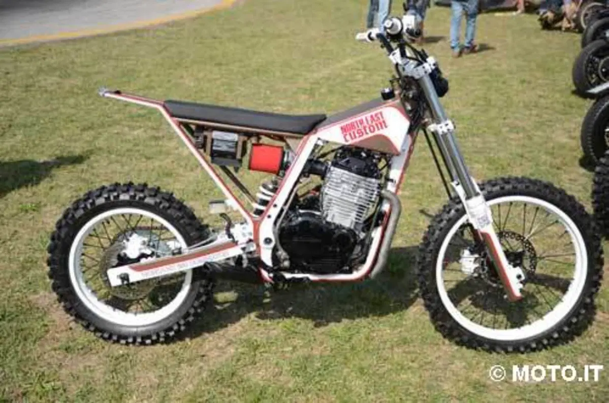 Le Strane di Moto.it Honda NX 650 Dominator Scrambler (5)
