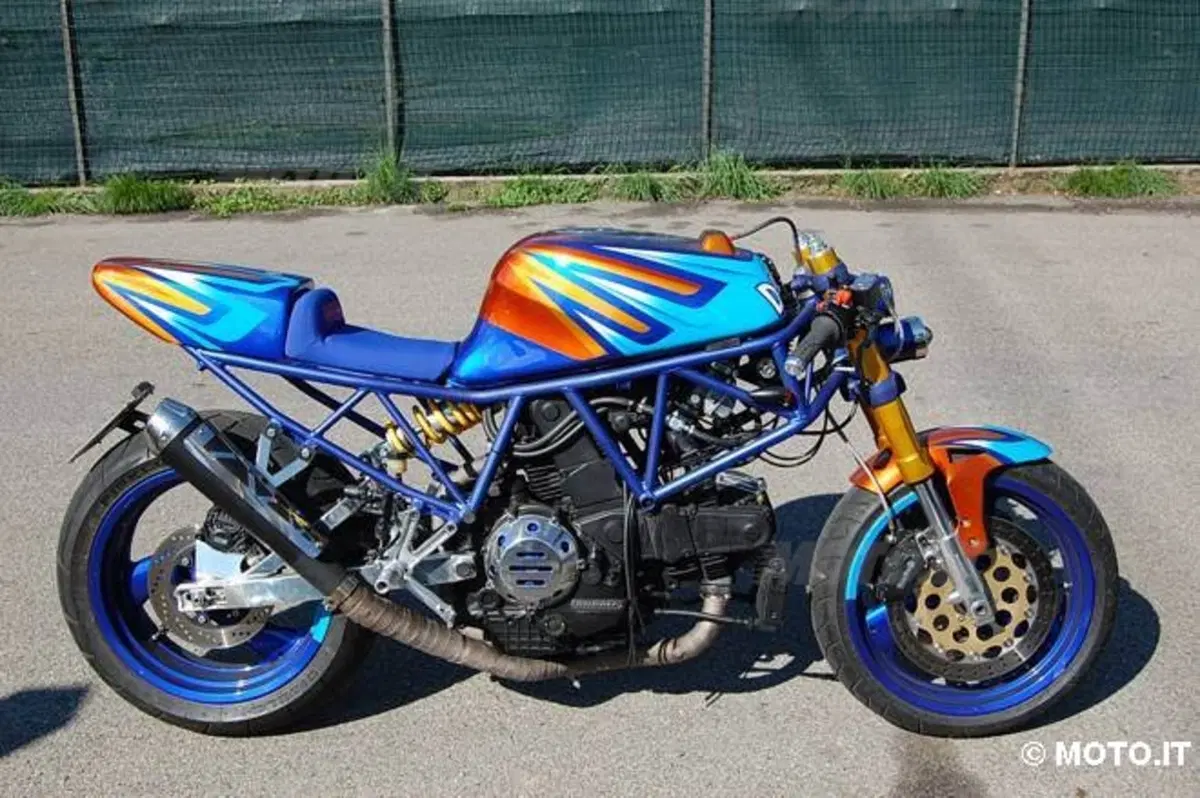 Le Strane di Moto.it. Ducati 900 SS  (4)
