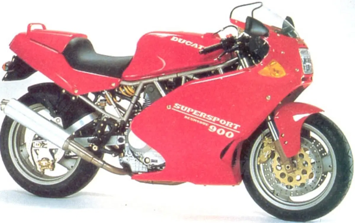 Le Strane di Moto.it. Ducati 900 SS  (6)