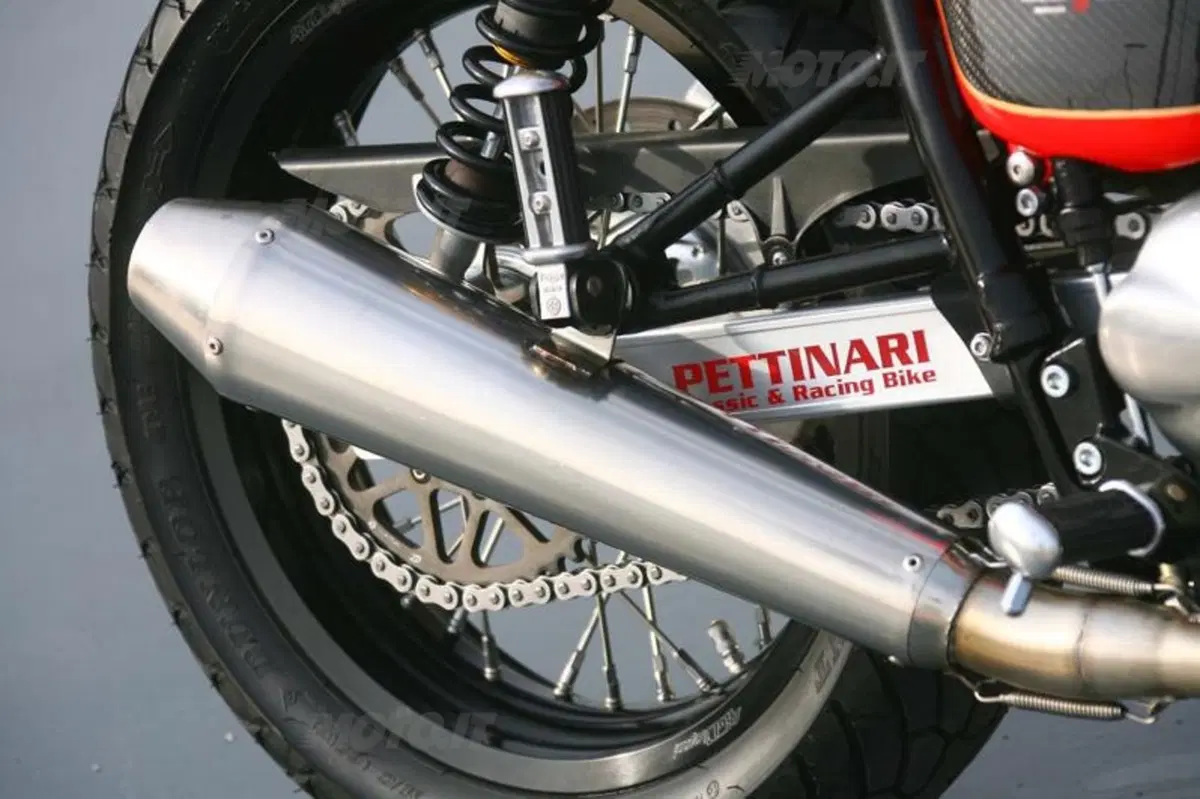 Triumph Bonnie Lighteen by Pettinari (16)