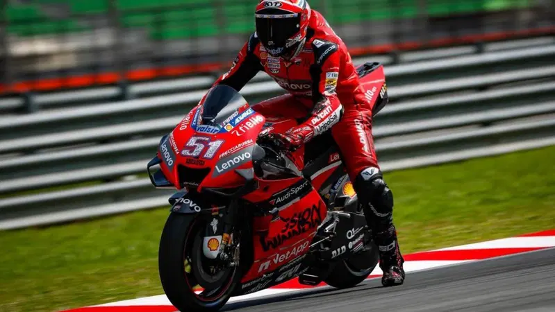 Michele Pirro: "Cosa vorrei in MotoGP? Il limite di peso moto+pilota"