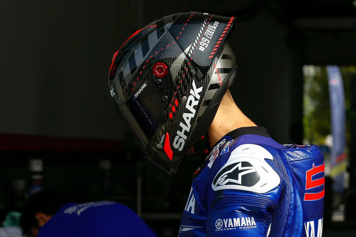 Lorenzo test Sepang (6)