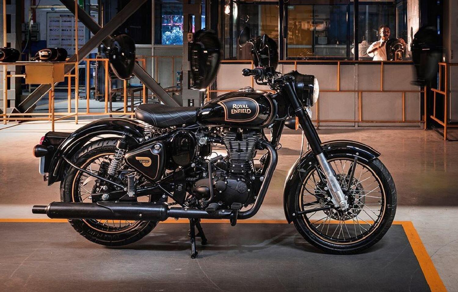 Royal Enfield Classic 500 Tribute Black: sarà l’ultima Bullet