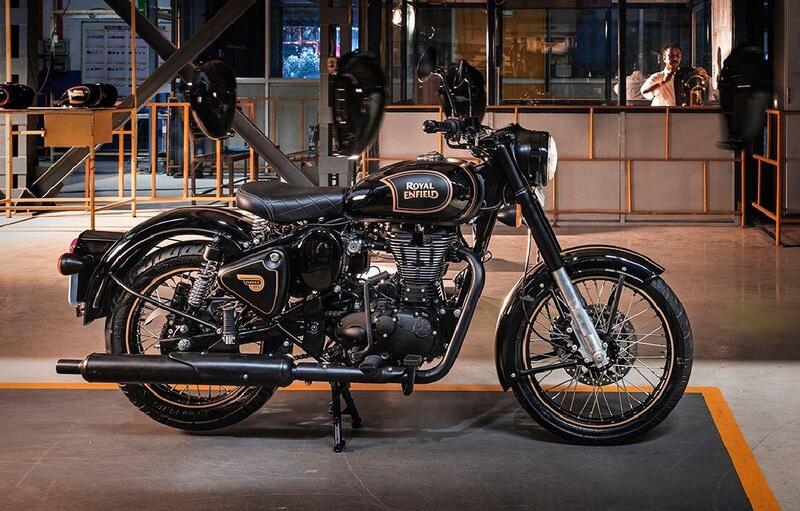 Royal Enfield Classic 500 Tribute Black: sar&agrave; l&rsquo;ultima Bullet