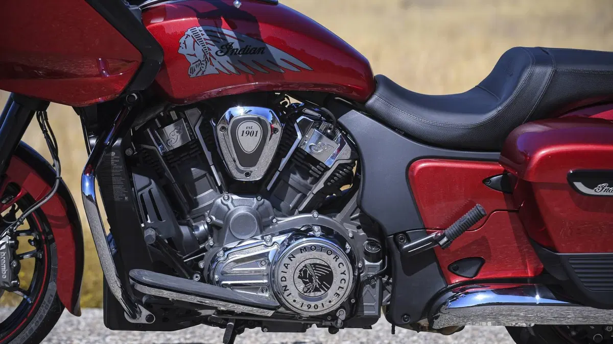 Indian Challenger: ad EICMA 2019 arriva in tre versioni (7)