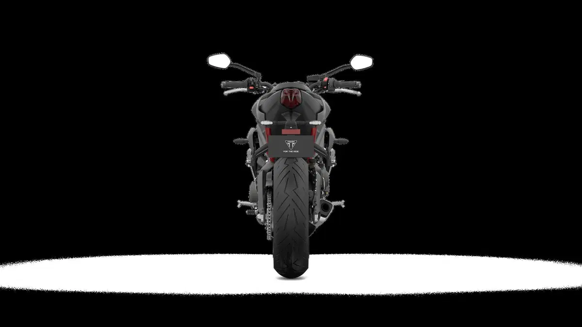 Nuova Triumph Street Triple R: ecco foto, dati e prezzo!