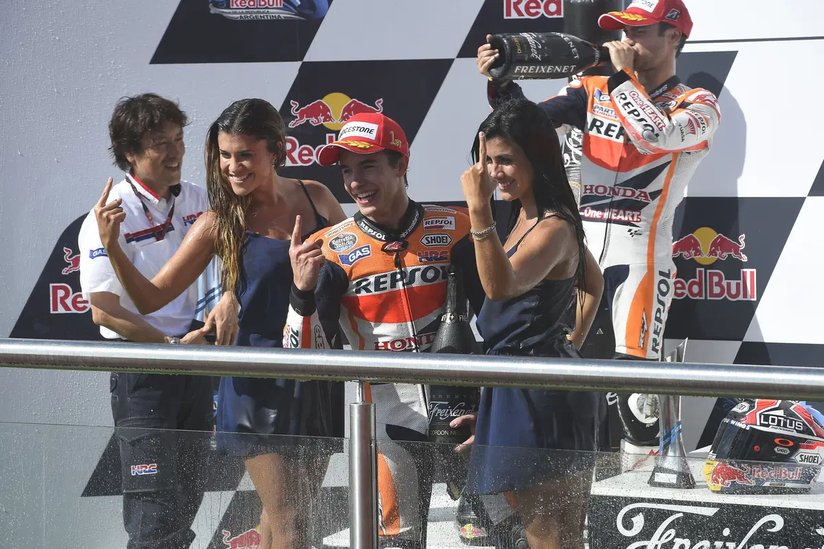 Marc Marquez, il titolo mondiale per immagini (8)