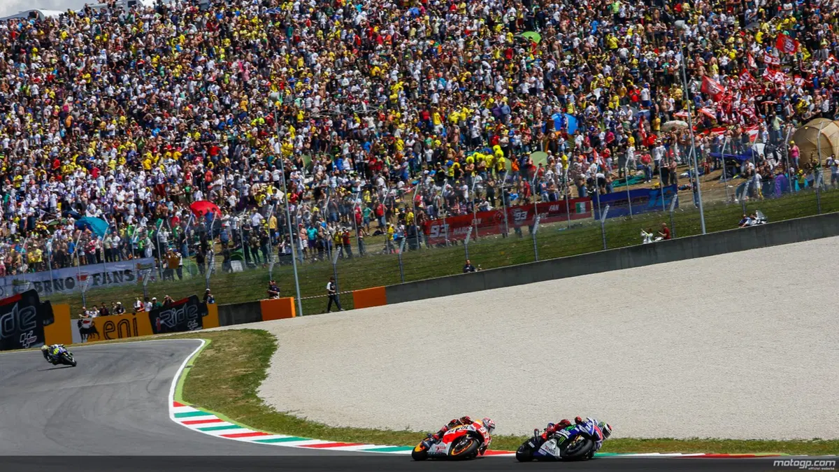 Marc Marquez, il titolo mondiale per immagini (17)