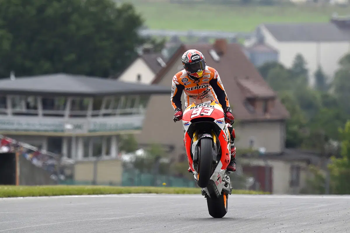 Marc Marquez, il titolo mondiale per immagini (27)