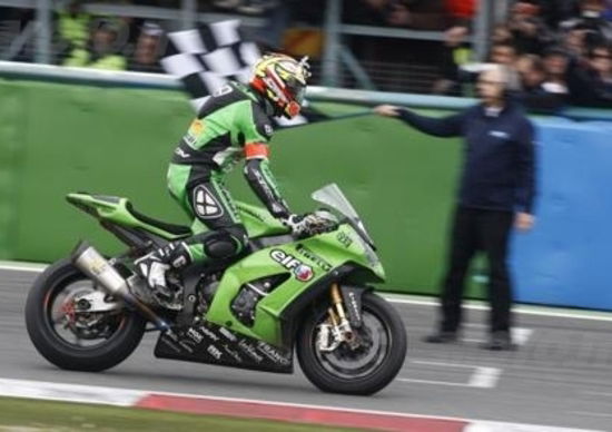 Bol d'Or 2012. Vince la Kawasaki SRC