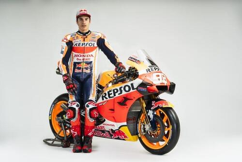 MotoGP. Le Honda RC213V dei fratelli Márquez si mostrano (9)