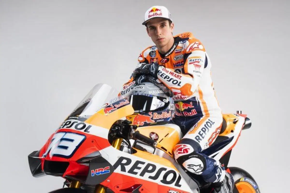 MotoGP. Le Honda RC213V dei fratelli Márquez si mostrano (24)