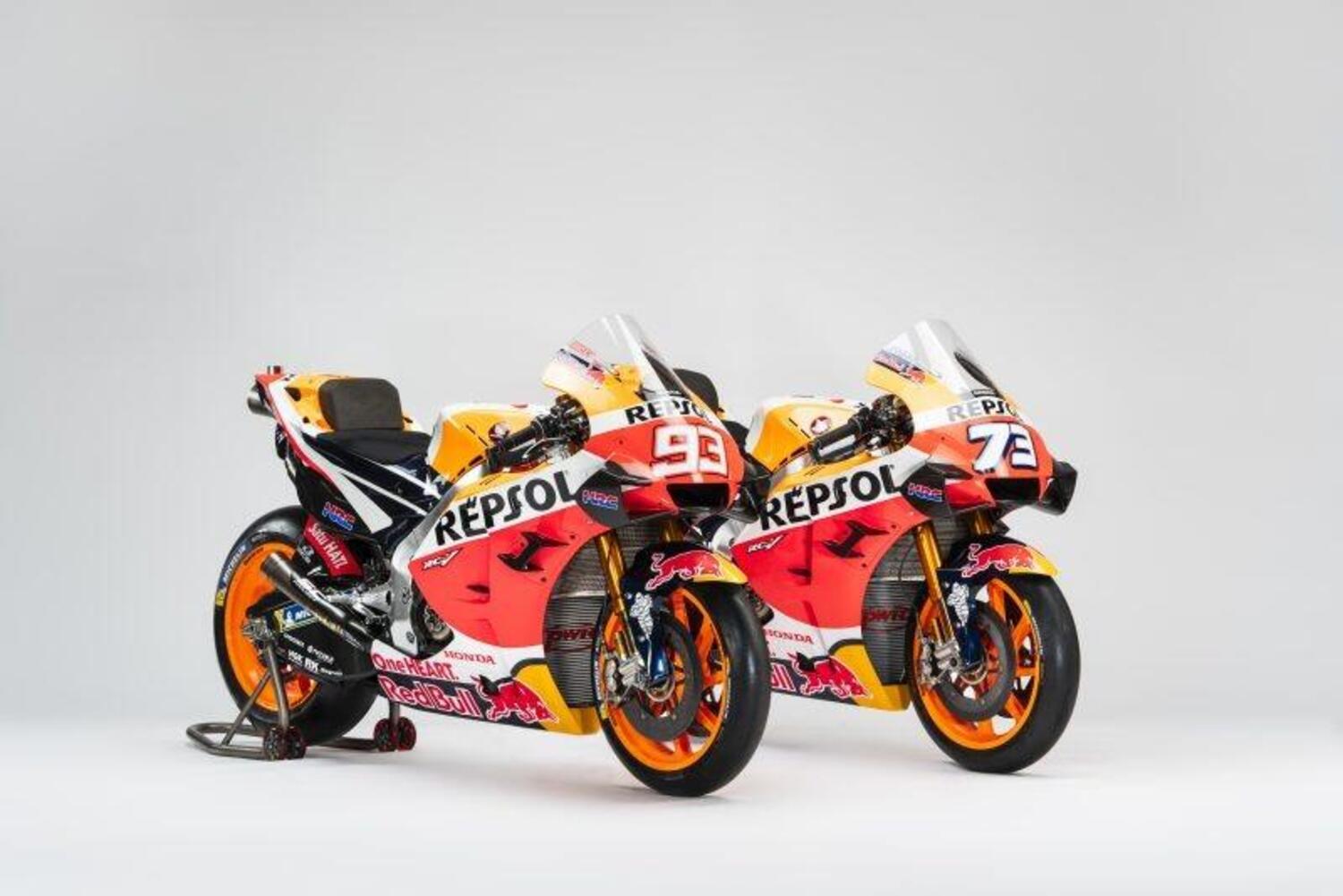 MotoGP. Le Honda RC213V dei fratelli Márquez si mostrano