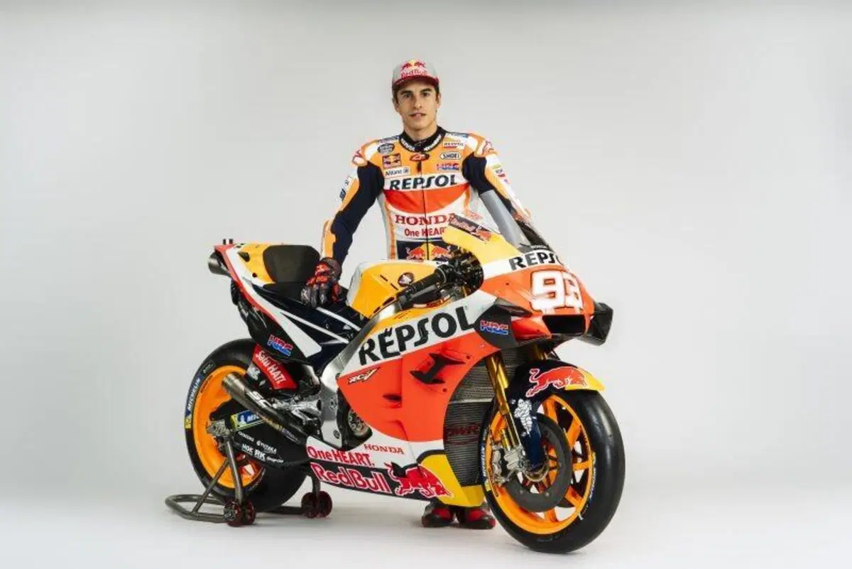 MotoGP. Le Honda RC213V dei fratelli Márquez si mostrano (16)