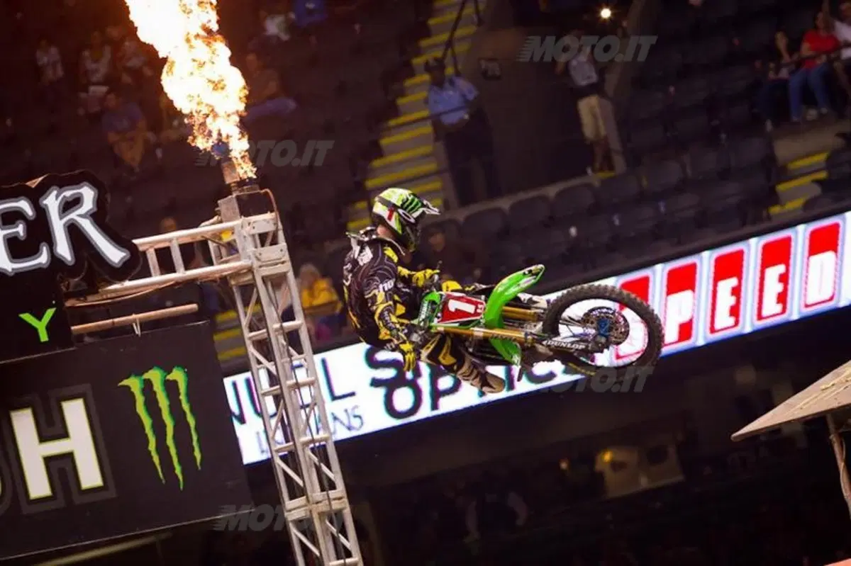 Villopoto vince anche il Supercross di New Orleans (3)
