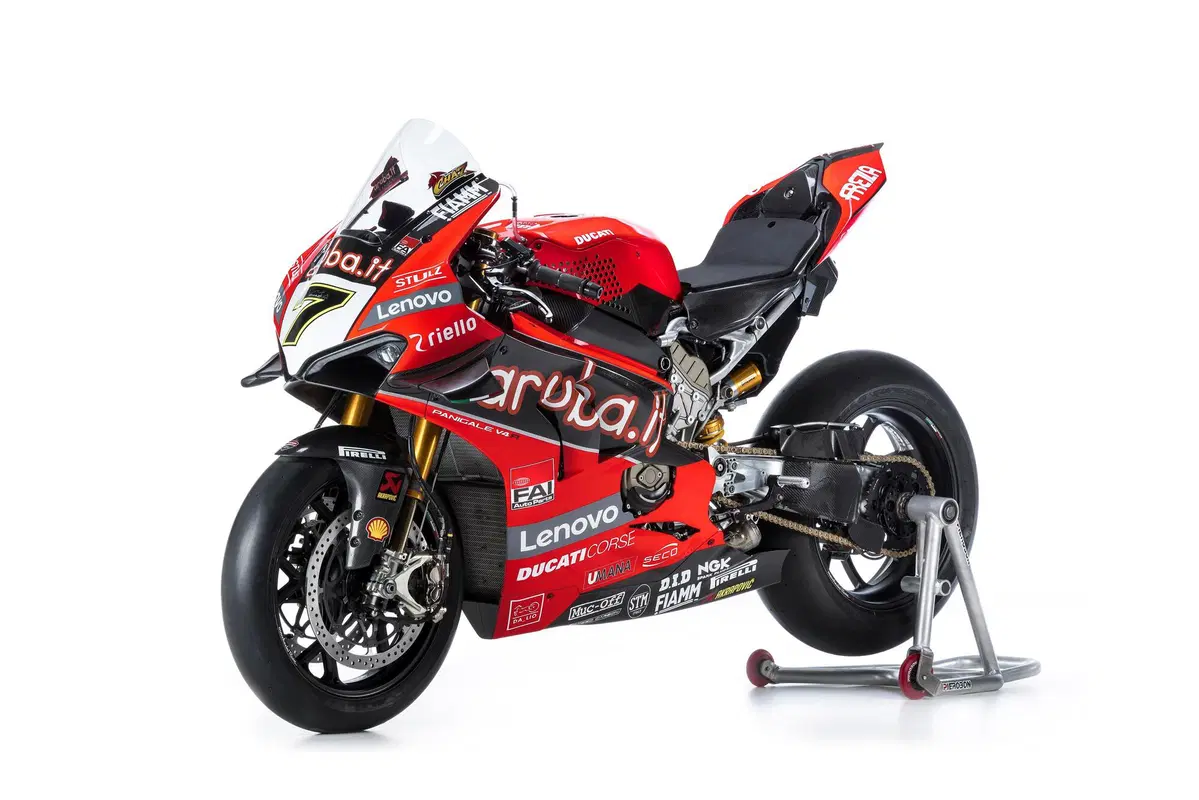 SBK 2020. Presentato a Imola il team Aruba.it Racing Ducati (12)