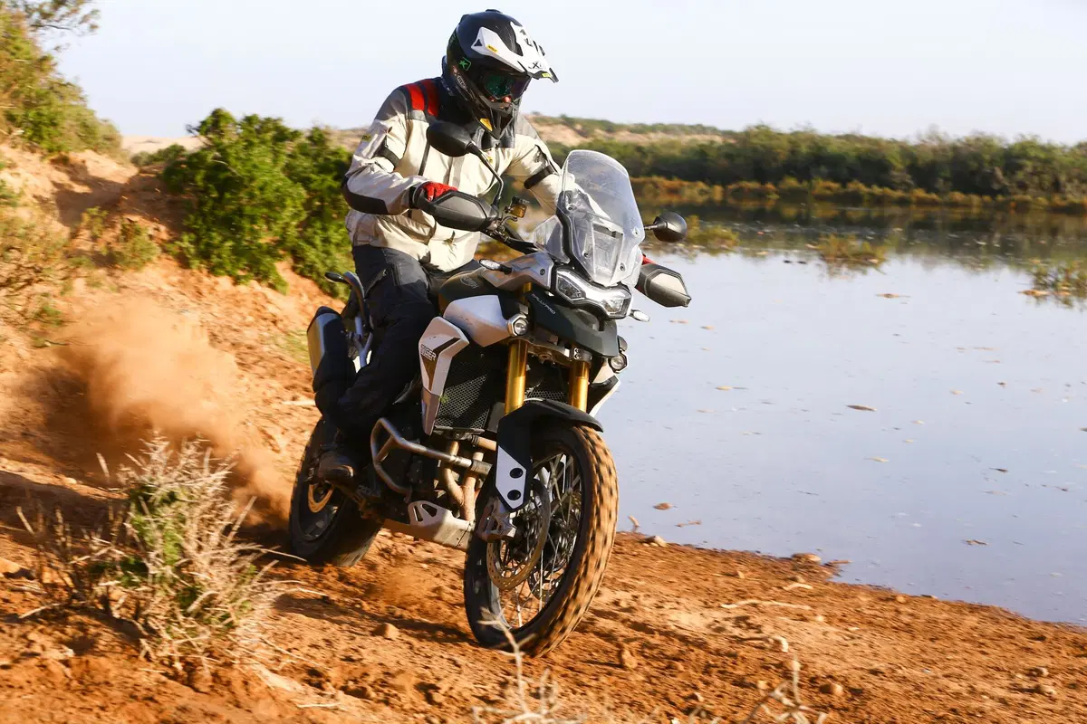 Triumph Tiger 900 Rally e GT 2020: TEST in Marocco (9)