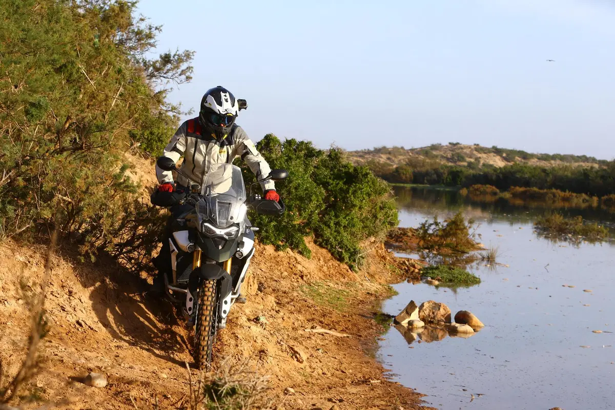 Triumph Tiger 900 Rally e GT 2020: TEST in Marocco (10)