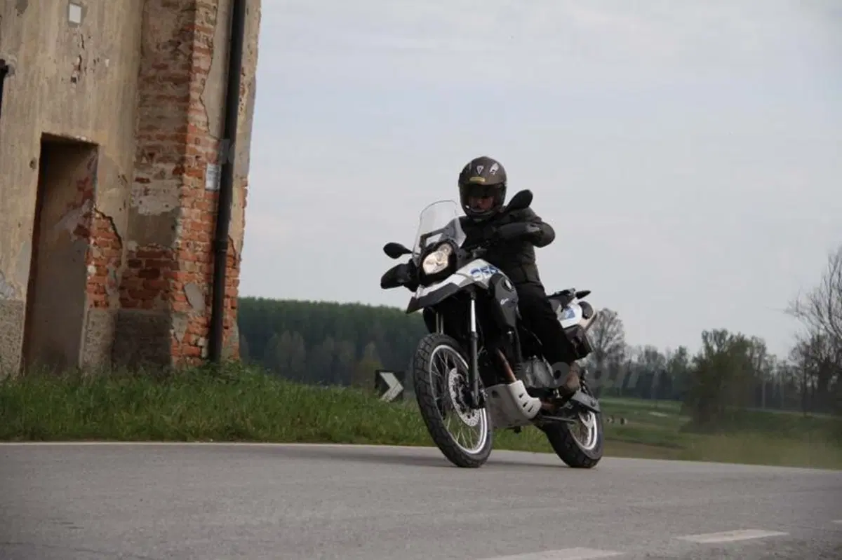 BMW G 650 GS  Sertão   (10)