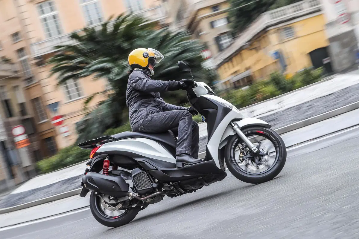 Piaggio Medley 125 e 150 TEST (sul bagnato) superato! (10)