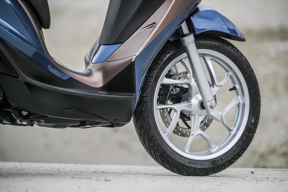 Piaggio Medley 125 e 150 TEST (sul bagnato) superato! (25)