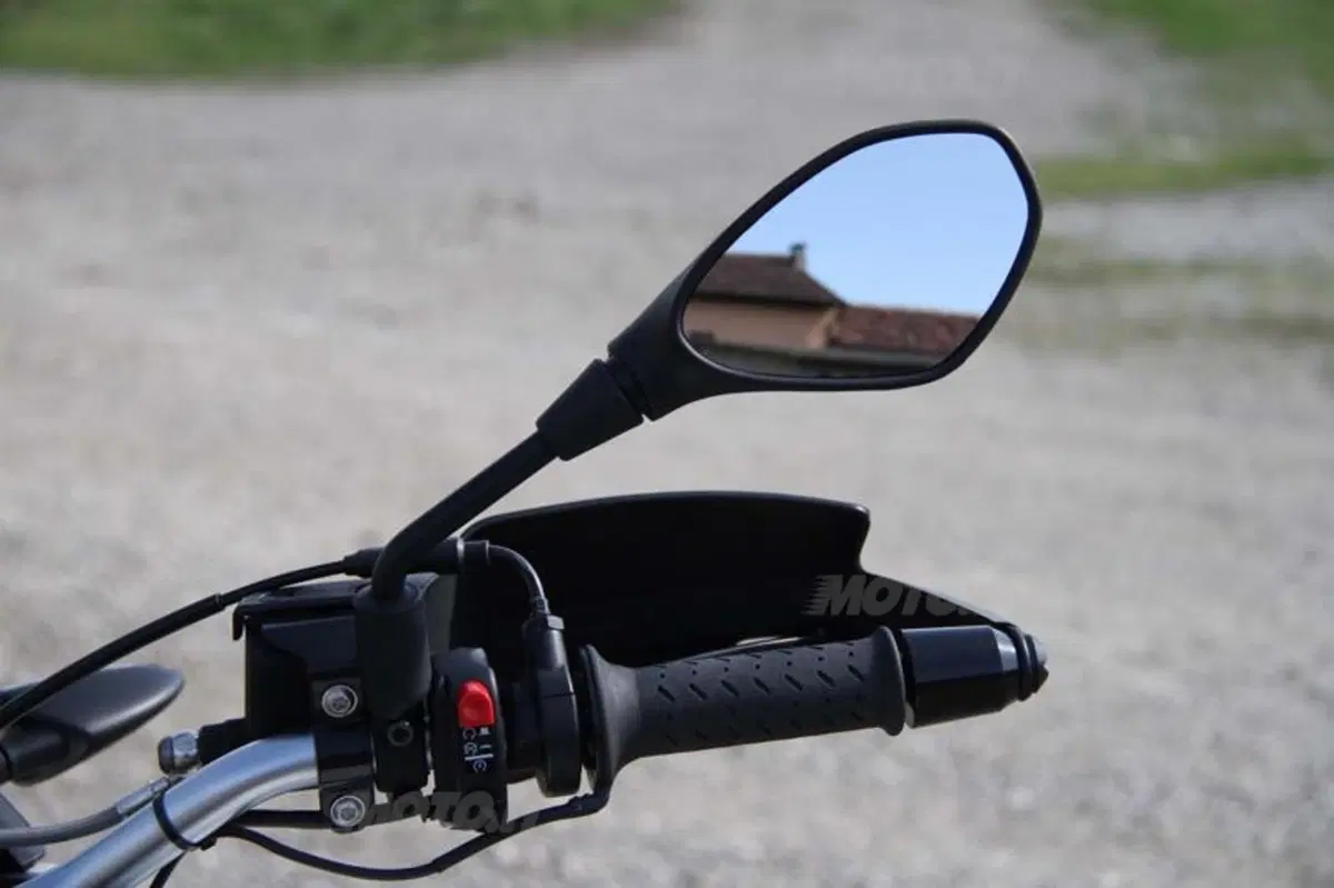 BMW G 650 GS  Sertão   (43)