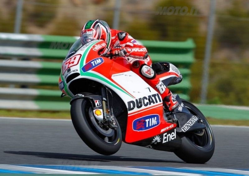 La pioggia rovina i test Ducati di Hayden