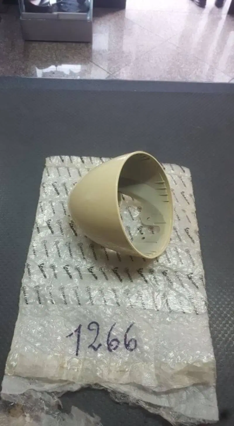 CORPO FANALE ANT. VESPA GTV 125 250 AVORIO Piaggio