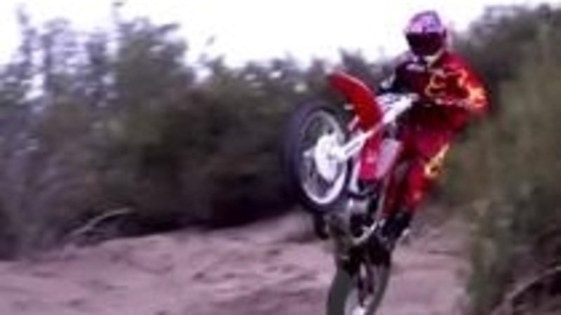 Moto.it Justin Barcia Riding CRF250L and CRF450R