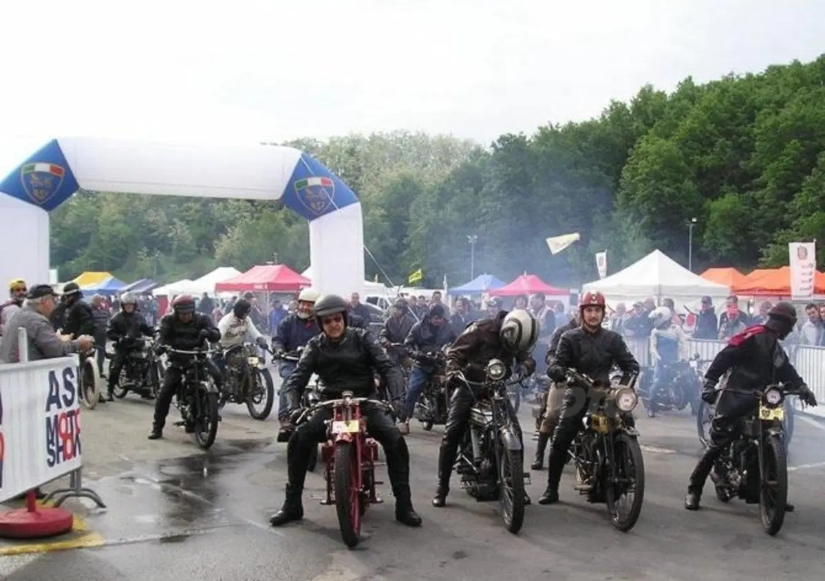 Phil Read a Varano de&rsquo; Melegari per ASIMotoshow