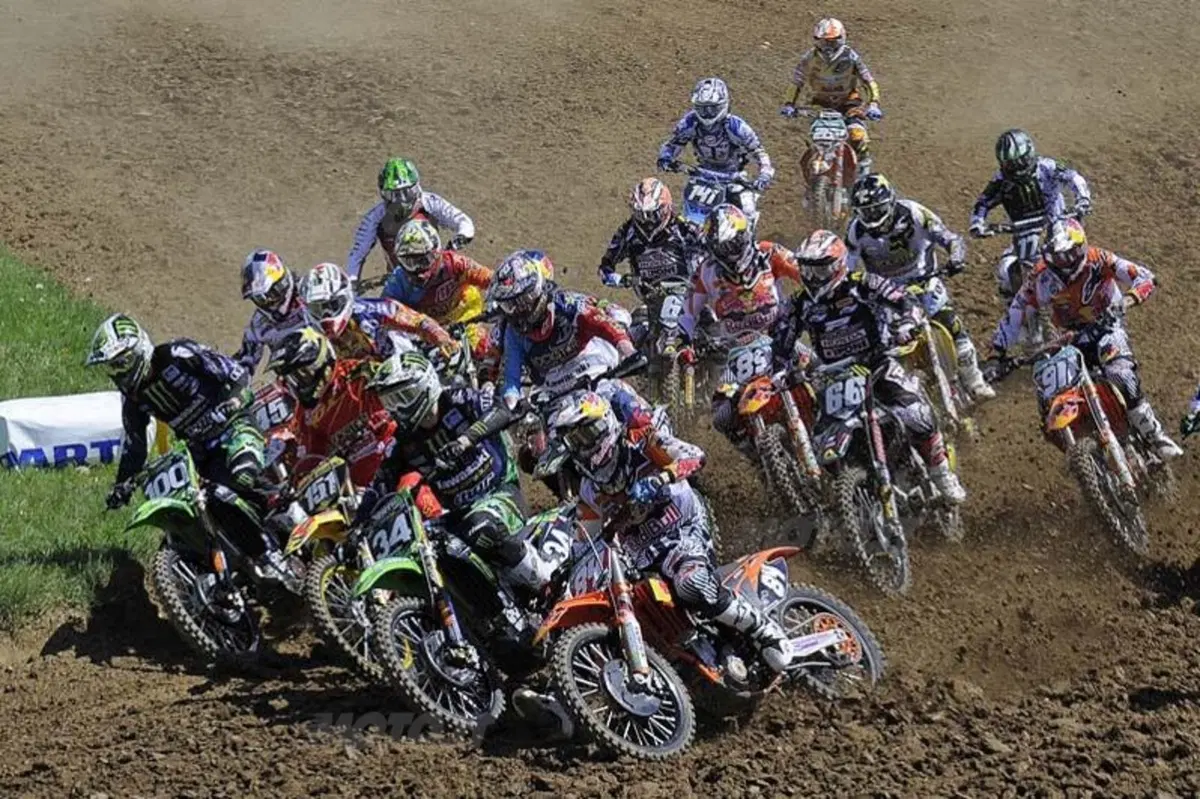 Motocross. Paulin e Searle vincono il GP di Bulgaria (9)