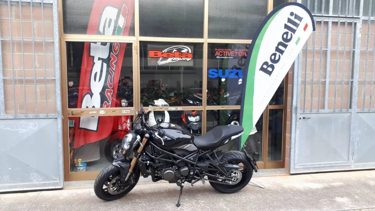 Benelli 752 S (2022 - 25) (2)
