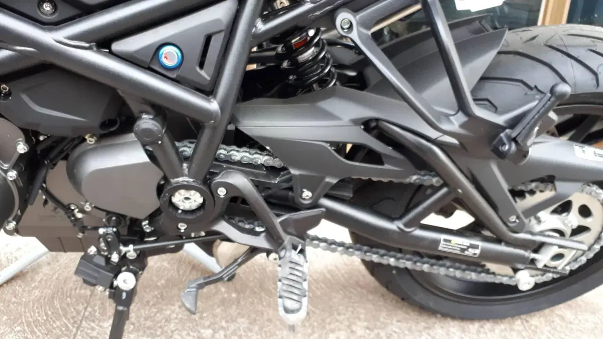 Benelli 752 S (2022 - 25) (6)
