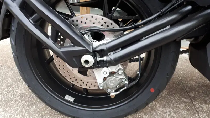 Benelli 752 S (2022 - 25) (10)