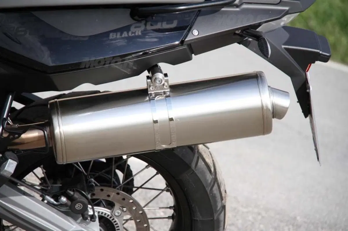 BMW F 800 GS versus Triumph Tiger 800 XC  (45)