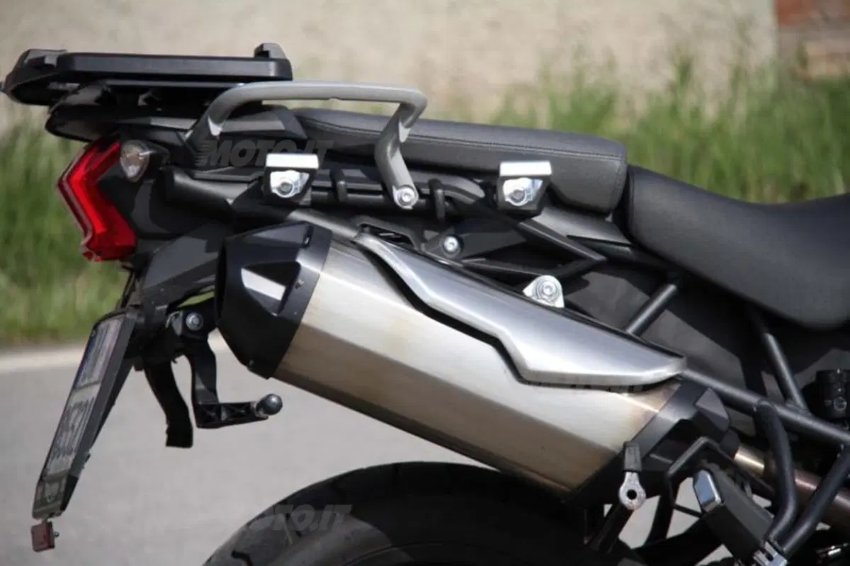 BMW F 800 GS versus Triumph Tiger 800 XC  (58)