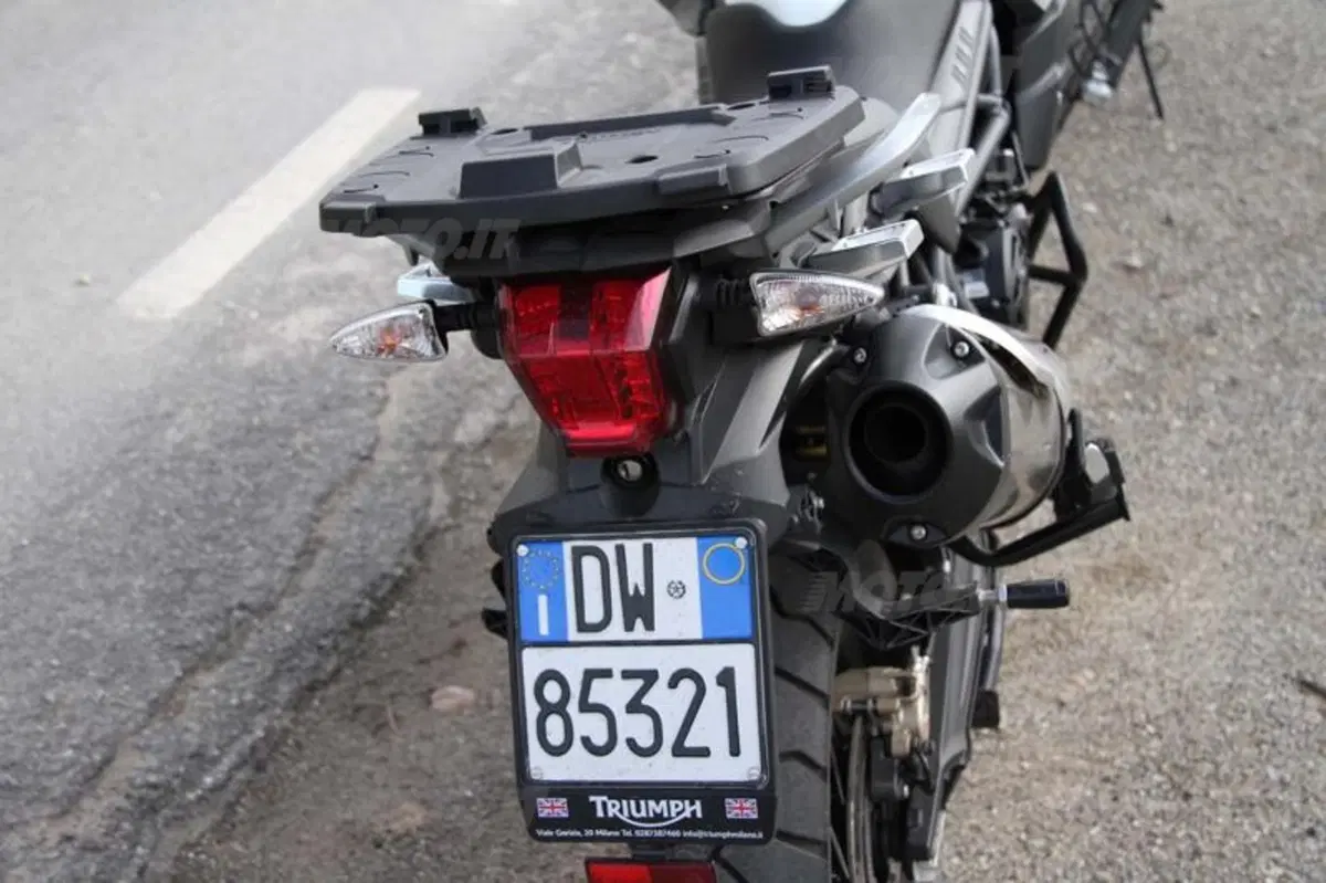 BMW F 800 GS versus Triumph Tiger 800 XC  (68)