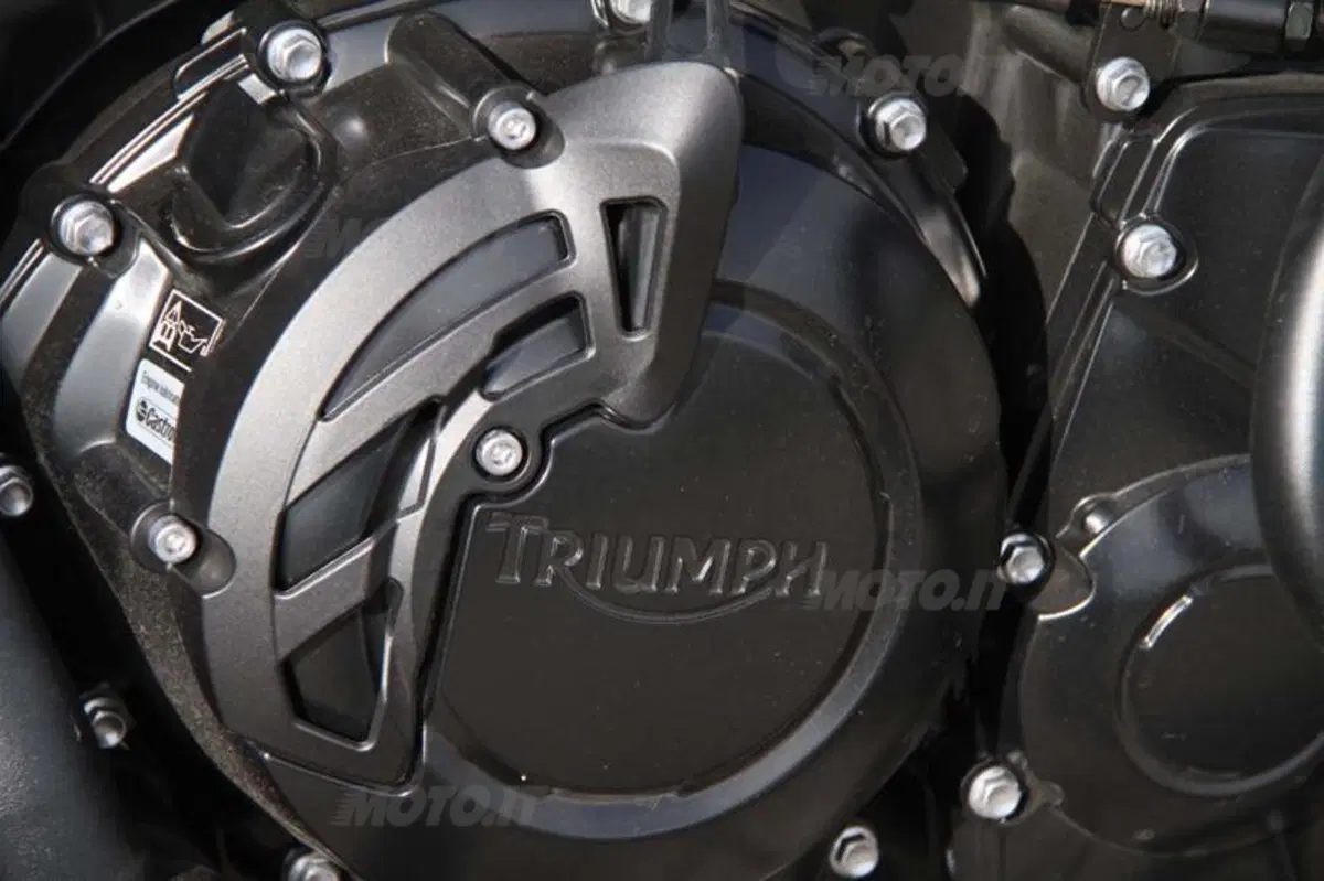 BMW F 800 GS versus Triumph Tiger 800 XC  (71)