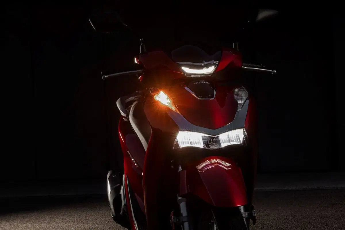 Nuovo Honda SH 125 2020: prezzo di lancio e allestimento completissimo (5)