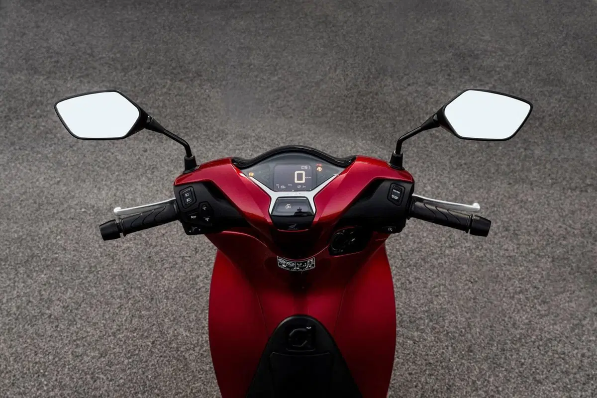 Nuovo Honda SH 125 2020: prezzo di lancio e allestimento completissimo (7)