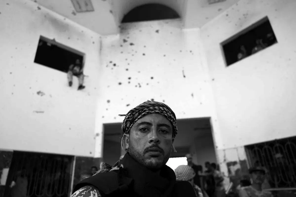 In guerra, di Gabriele Micalizzi e Moreno Pisto: professione fotoreporter (10)