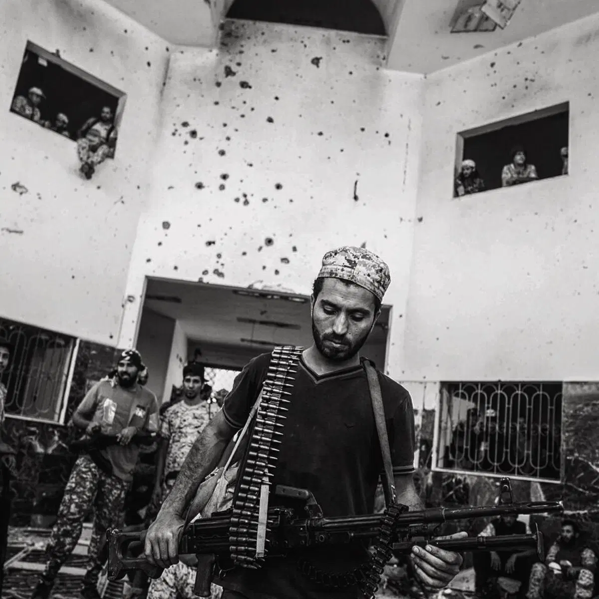 In guerra, di Gabriele Micalizzi e Moreno Pisto: professione fotoreporter (17)