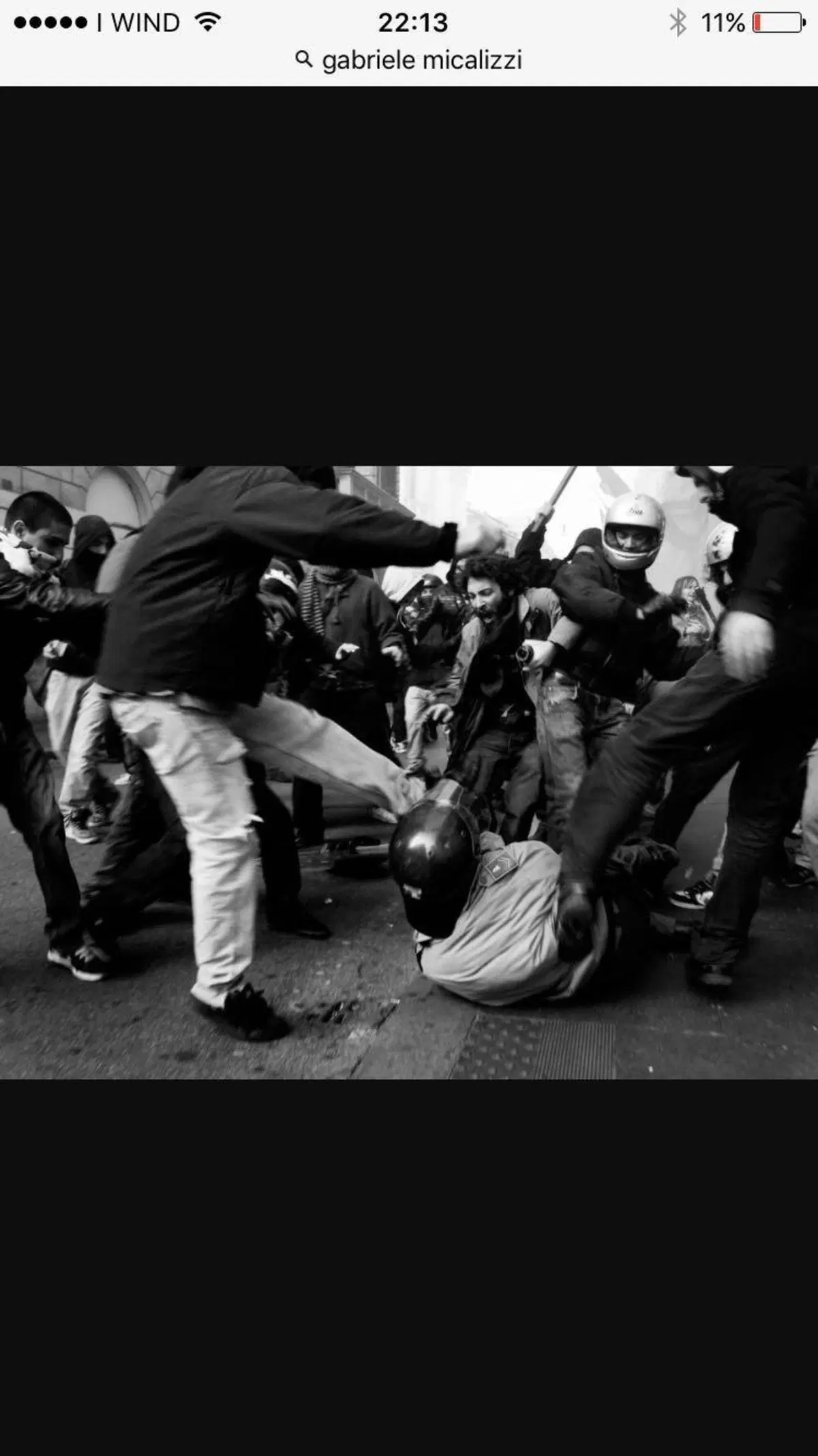 In guerra, di Gabriele Micalizzi e Moreno Pisto: professione fotoreporter (23)