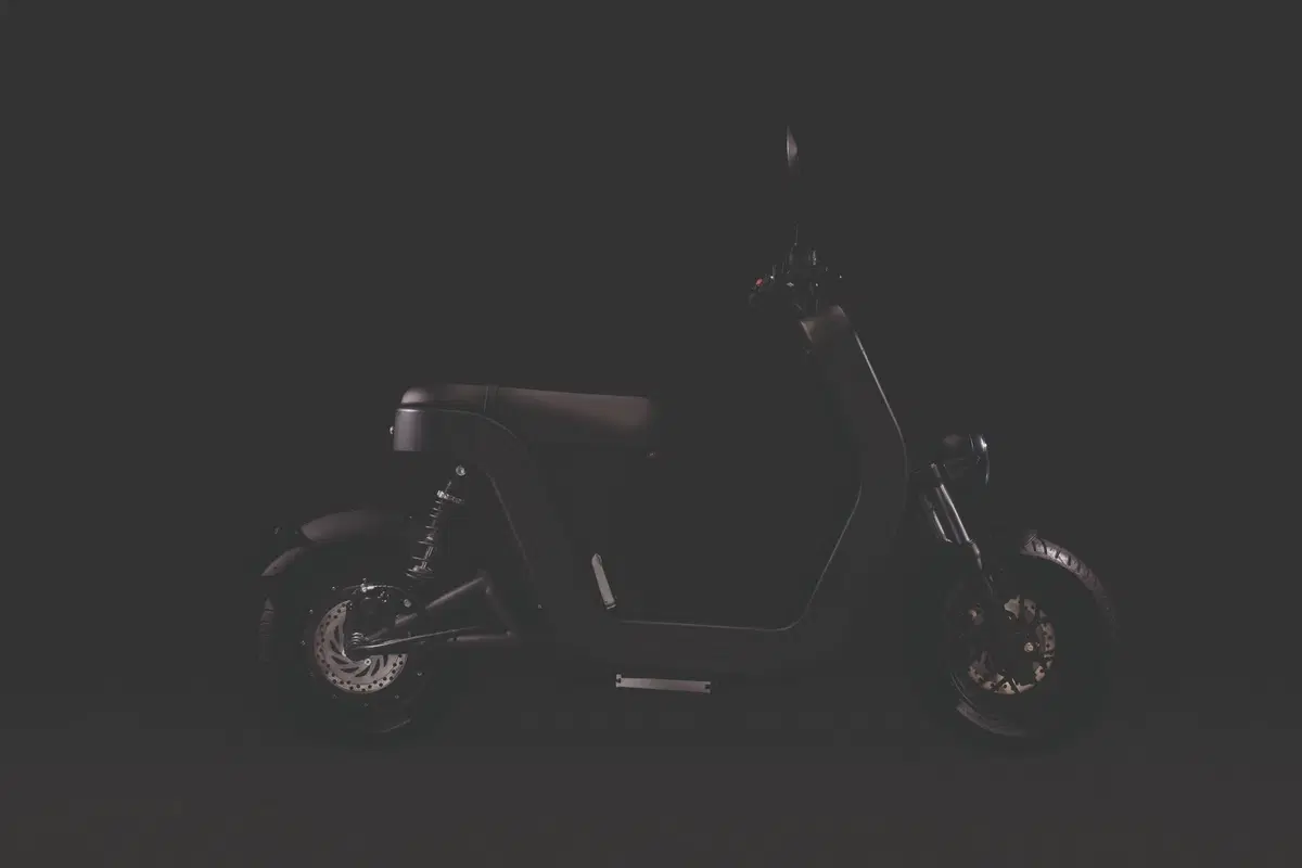 Test ME Scooter. Elettrico, bello e divertente (6)