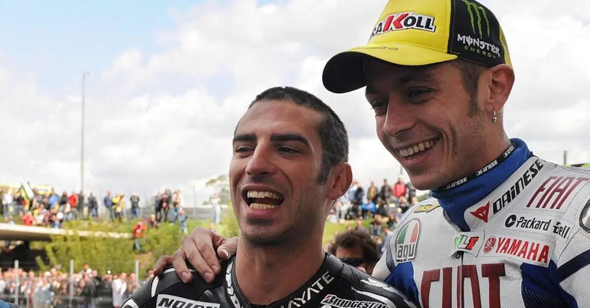 MotoGP. Marco Melandri su Rossi: "Un pilota deve accettare il passare degli anni"