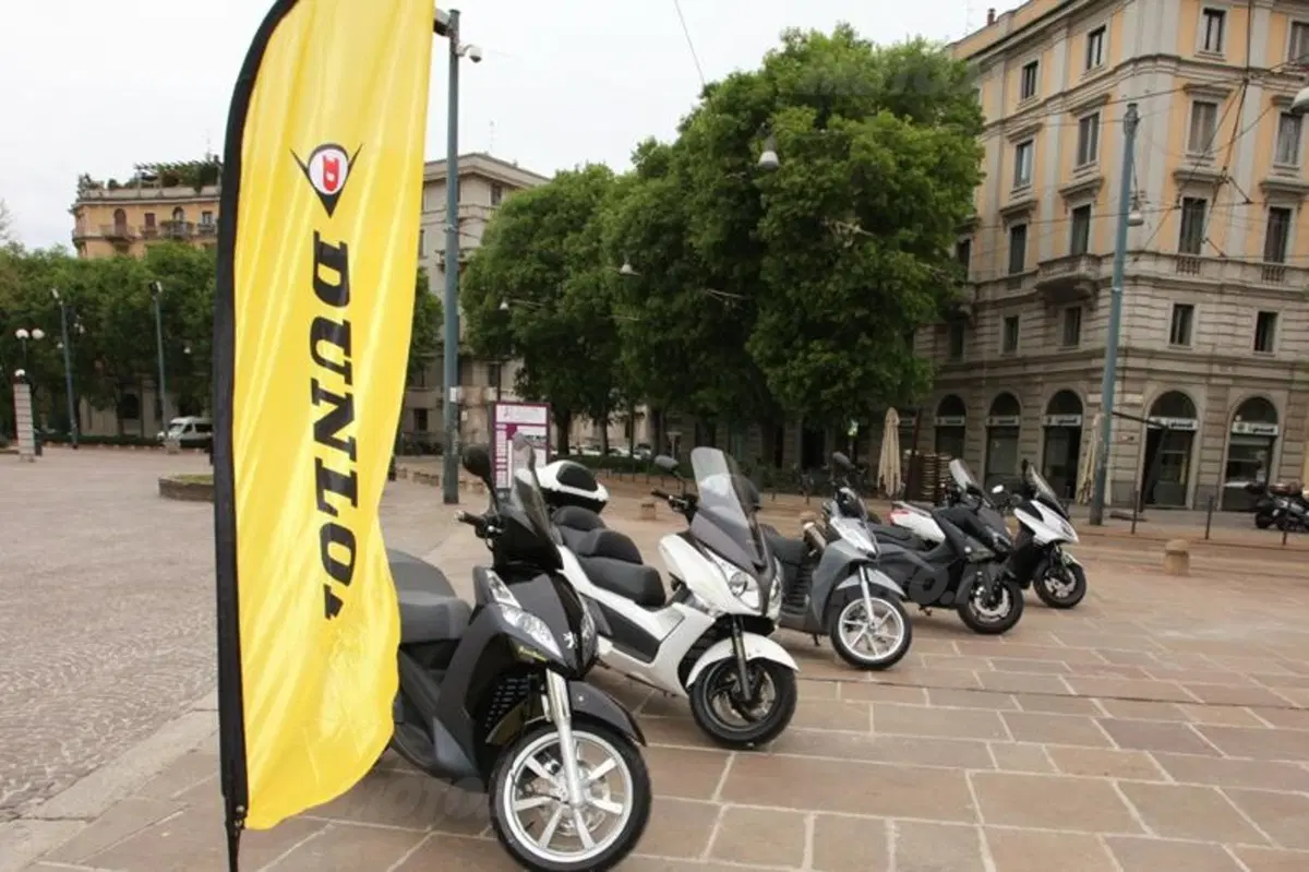 Test pneumatici. Dunlop ScootSmart (3)
