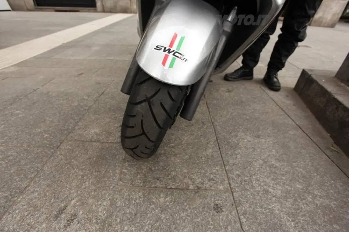 Test pneumatici. Dunlop ScootSmart (10)
