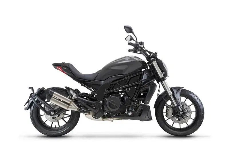 Benelli 502 C (2021 - 25) (2)